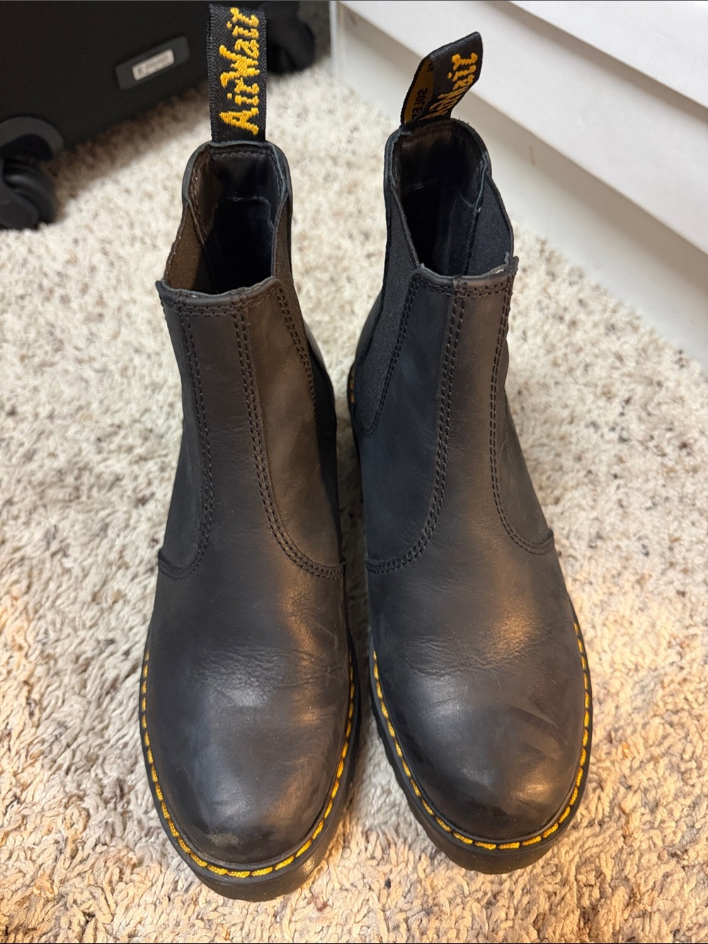 Dr. Martens Rometty Sanguine boots